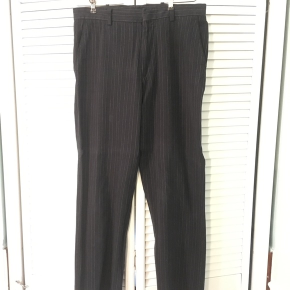 Striped pants - Picture 2 of 5